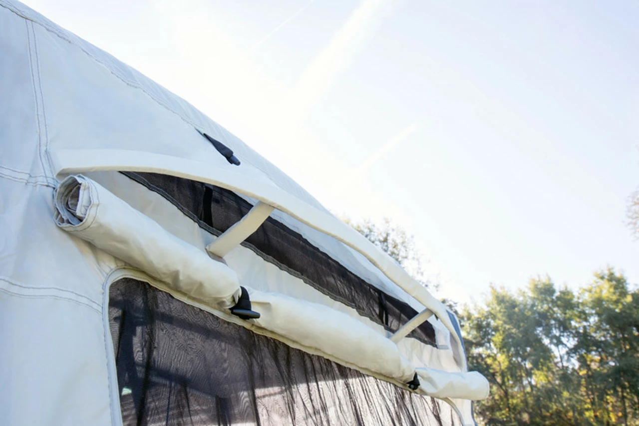 Reimo VW T5 T6 Campervan Rear Tailgate Tent Awning - Premium Trim 4 Reimo VW T5 T6 Campervan Rear Tailgate Tent Awning - Premium Trim - Image 2