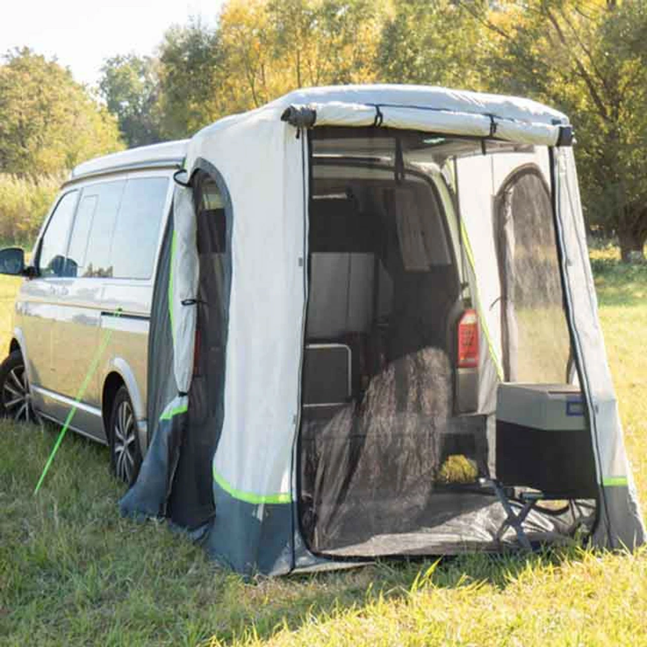 Reimo VW T5 T6 Campervan Rear Tailgate Tent Awning - Premium Trim 9 Reimo VW T5 T6 Campervan Rear Tailgate Tent Awning - Premium Trim - Image 7