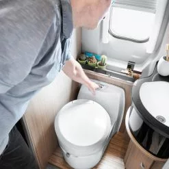 Thetford C223CS Caravan & Motorhome Cassette Toilet 8 Thetford C223CS Caravan & Motorhome Cassette Toilet -Kitchen & Bathroom Equipment Shop C223cs 1 10258.1574098298