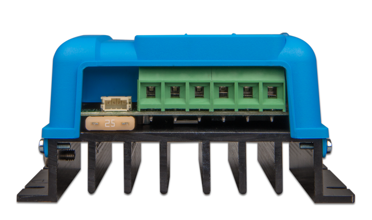 Victron Energy Victron SmartSolar MPPT Leisure Battery Charge Controller 5 Victron Energy Victron SmartSolar MPPT Leisure Battery Charge Controller - Image 3