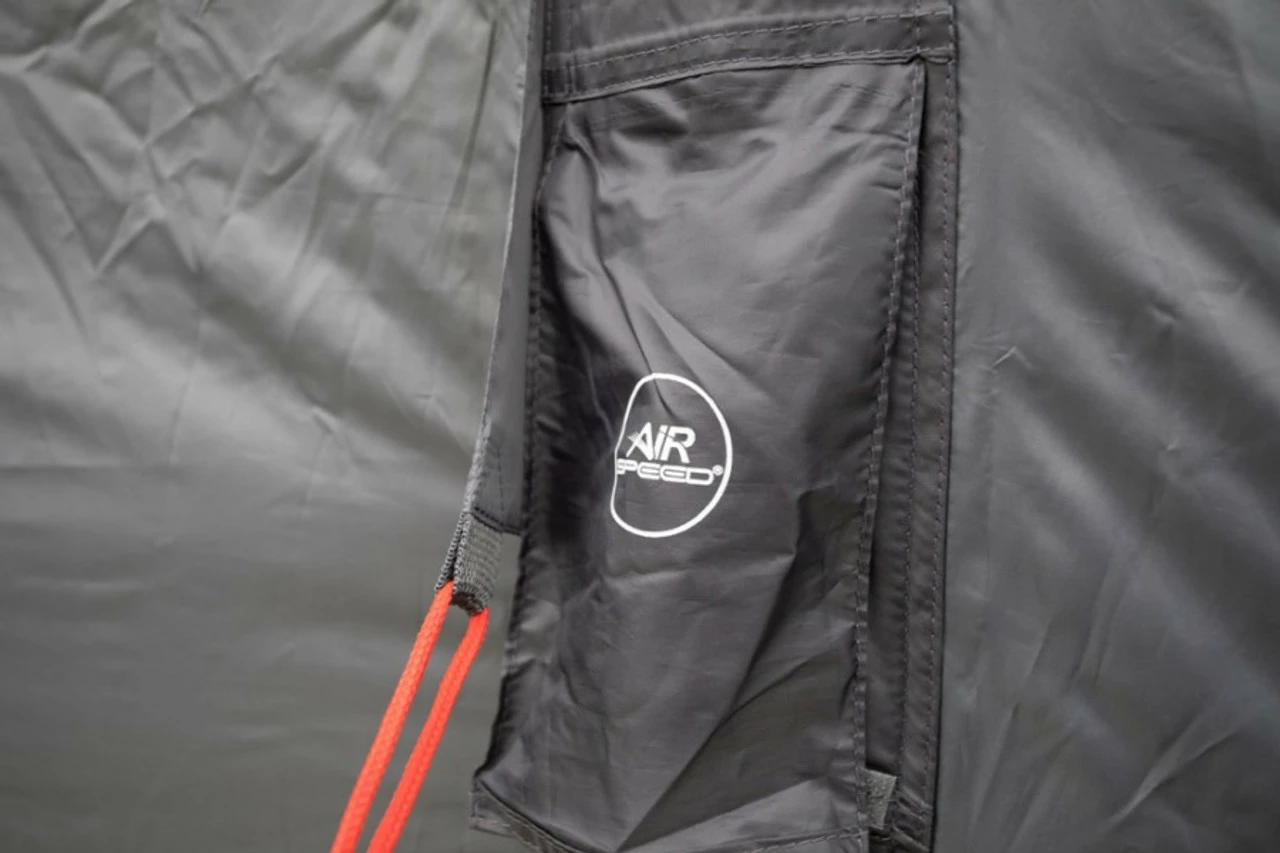 Vango Cove II Air Mid Campervan Drive Away Awning 6 Vango Cove II Air Mid Campervan Drive Away Awning - Image 4