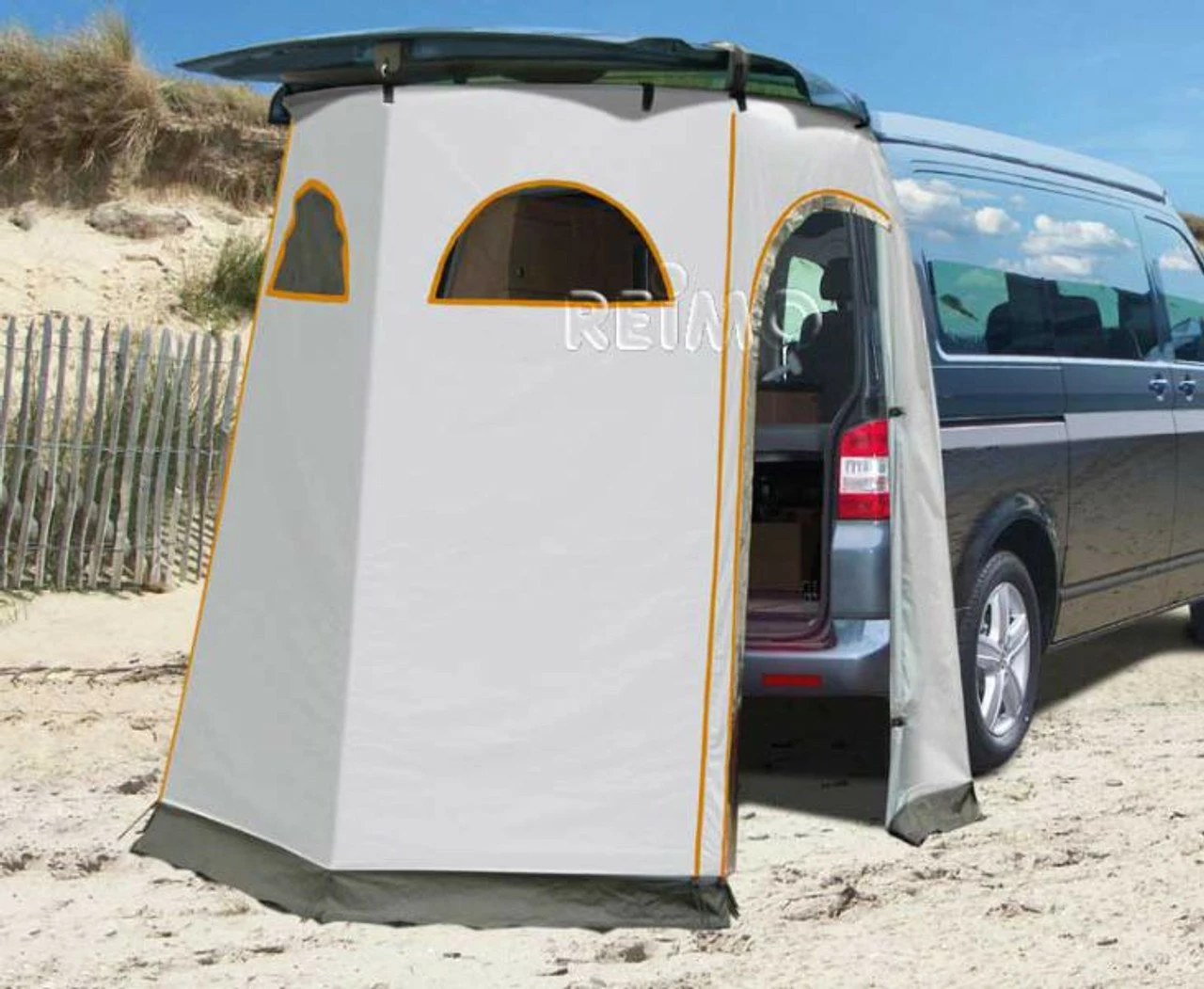 Reimo Fritz-2 Tailgate Tent For VW T5 T6 And Similar Camper Vans 3 Reimo Fritz-2 Tailgate Tent For VW T5 T6 And Similar Camper Vans